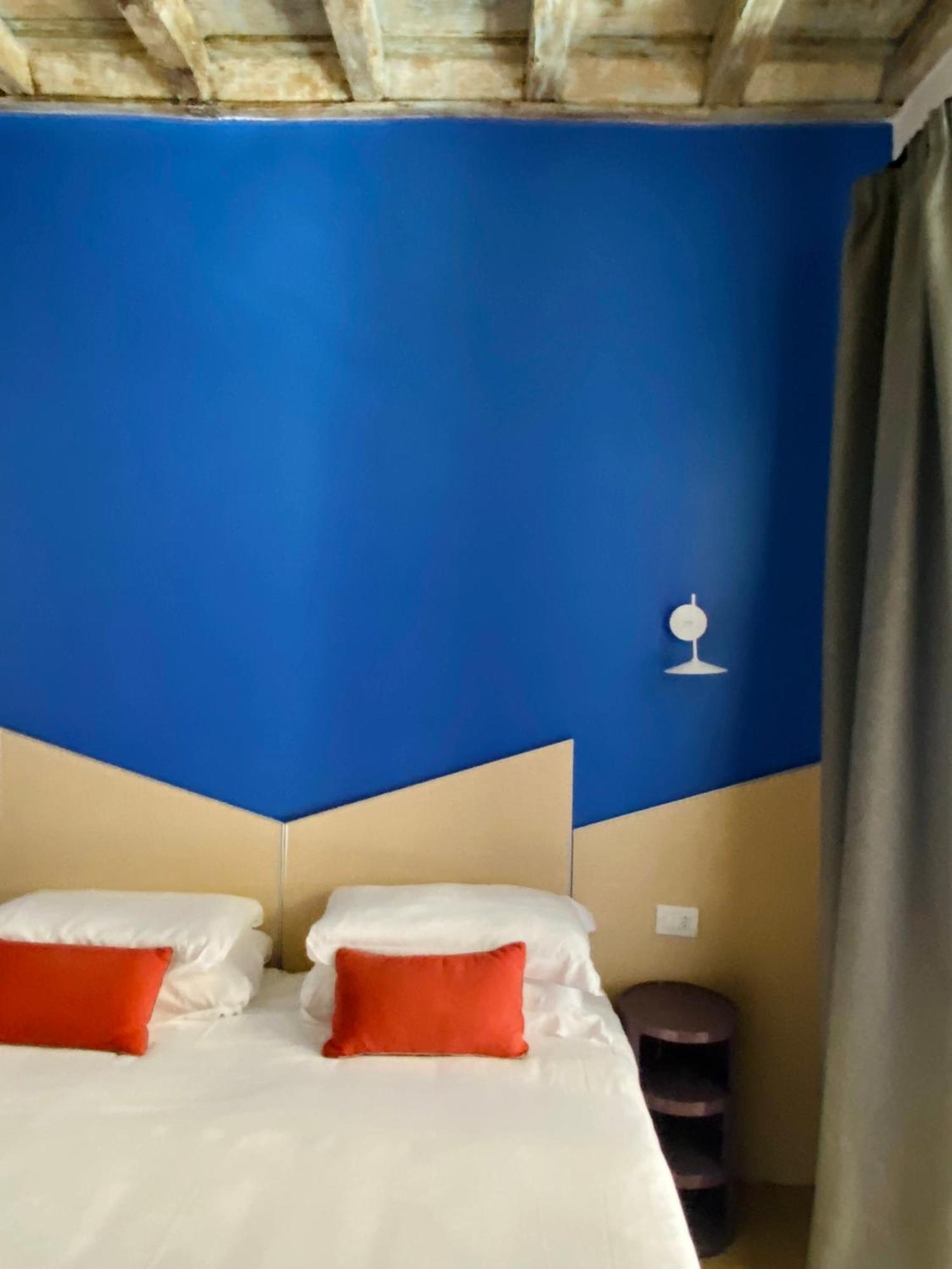 Salotto Monti Roma Quarto foto
